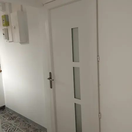 아파트 La Cite Du 56