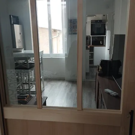 Apartment La Cite Du 56